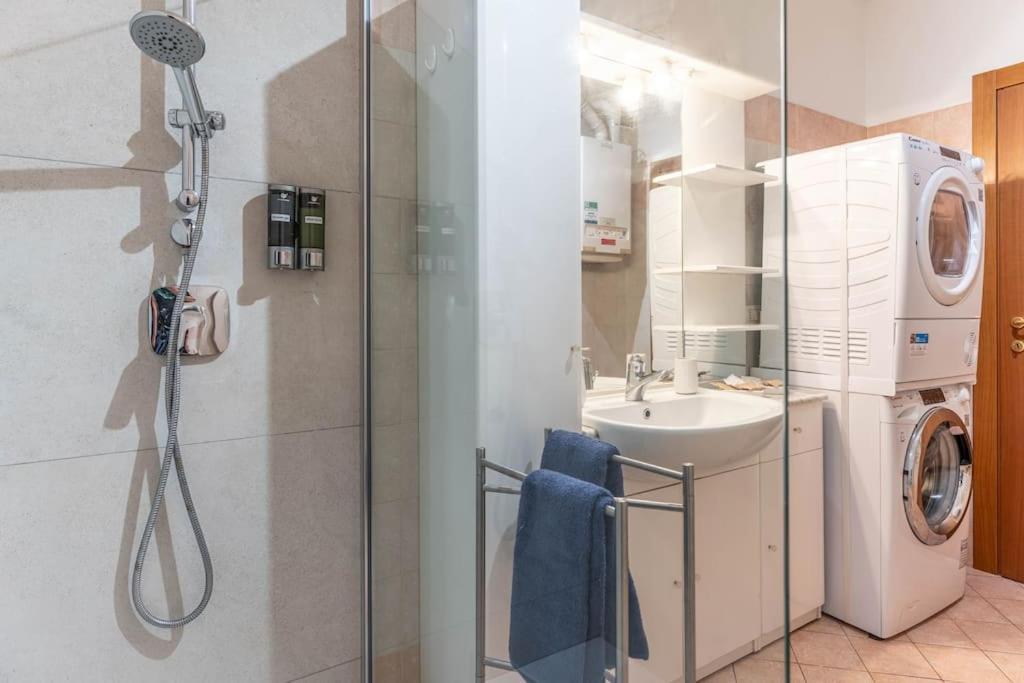 Heart Of Historic Center - Free Parking & Pet Friendly - Fast Wifi - Historical Palace Apartment Trient